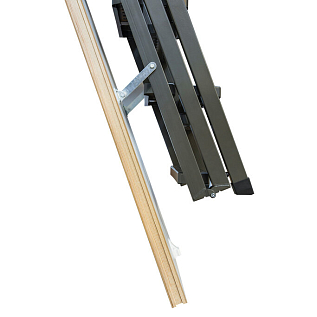 Купить Металлическая чердачная лестница для высоких потолков FAKRO LMP 86х144х366см - изображение 6
